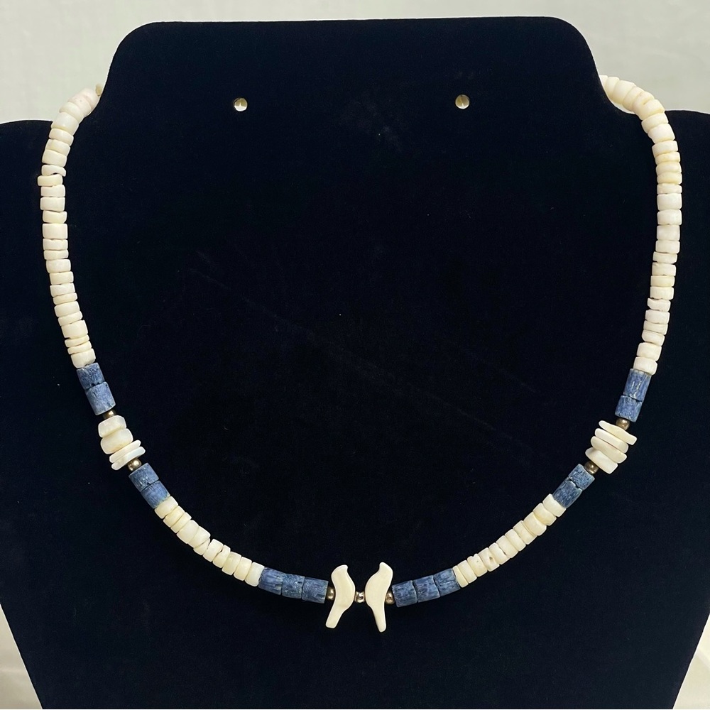 Vintage shell bird necklace